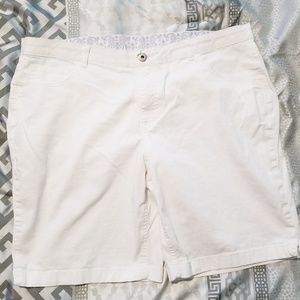 Plus size white shorts